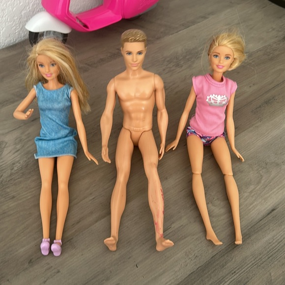 Barbie Bundle - Picture 4 of 5